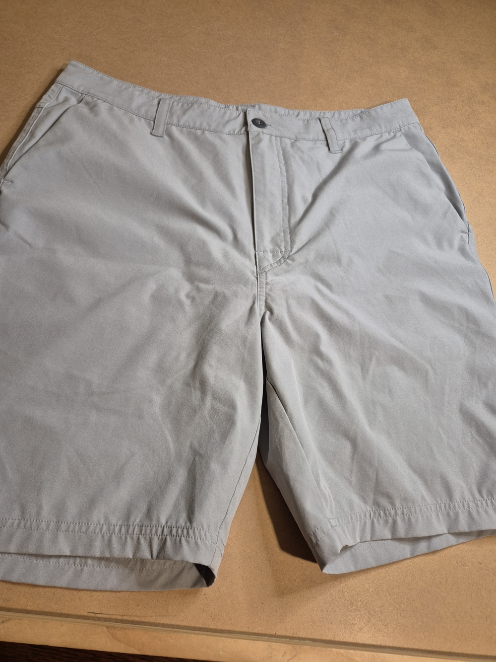 Saxx Men's Light Gray Flat-Front Performance Shorts 4393/5